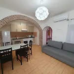 ToledoRooms Estrella - Pisos de 1, 2 y 3 habitaciones con Azotea